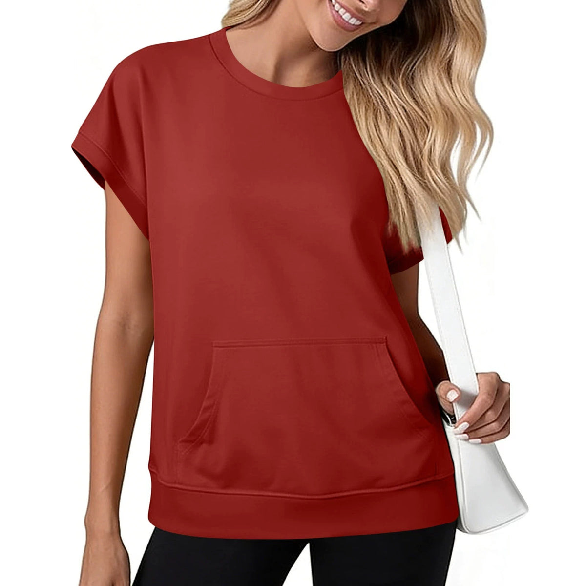 Loose-fitting solid color short-sleeved top with pockets
